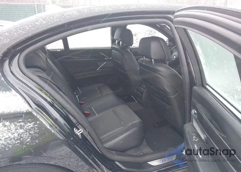 2014 BMW 750I xDrive из США, поврежденный, VIN WBAYB6C56ED225091